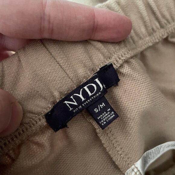 NYDJ Women SZ S/M Beige Tan Khaki Drawstring/Elastic Waist Pull On Shorts - Picture 5 of 6